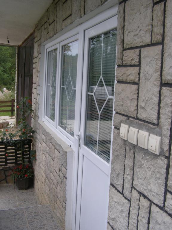 Guesthouse Kuzmanovic Guca Exterior photo