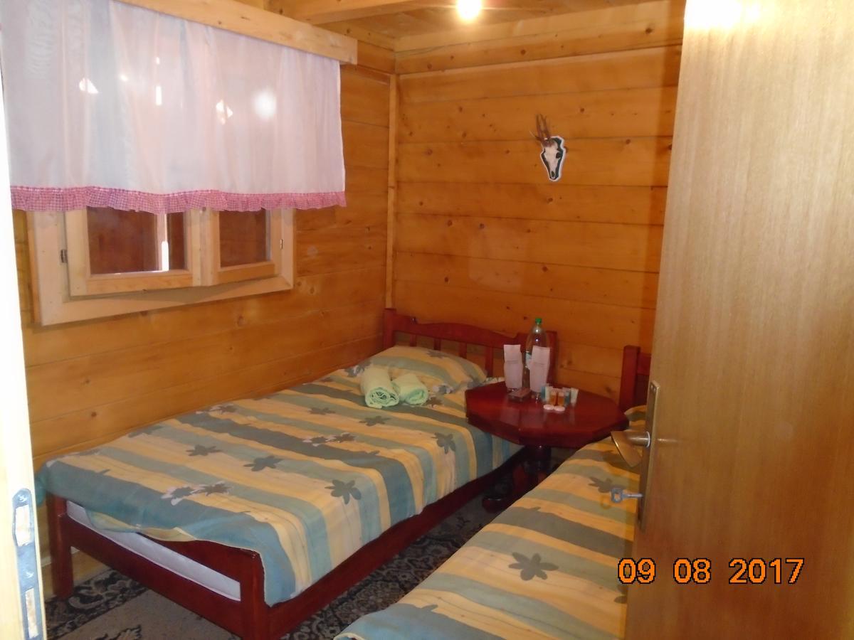 Guesthouse Kuzmanovic Guca Exterior photo