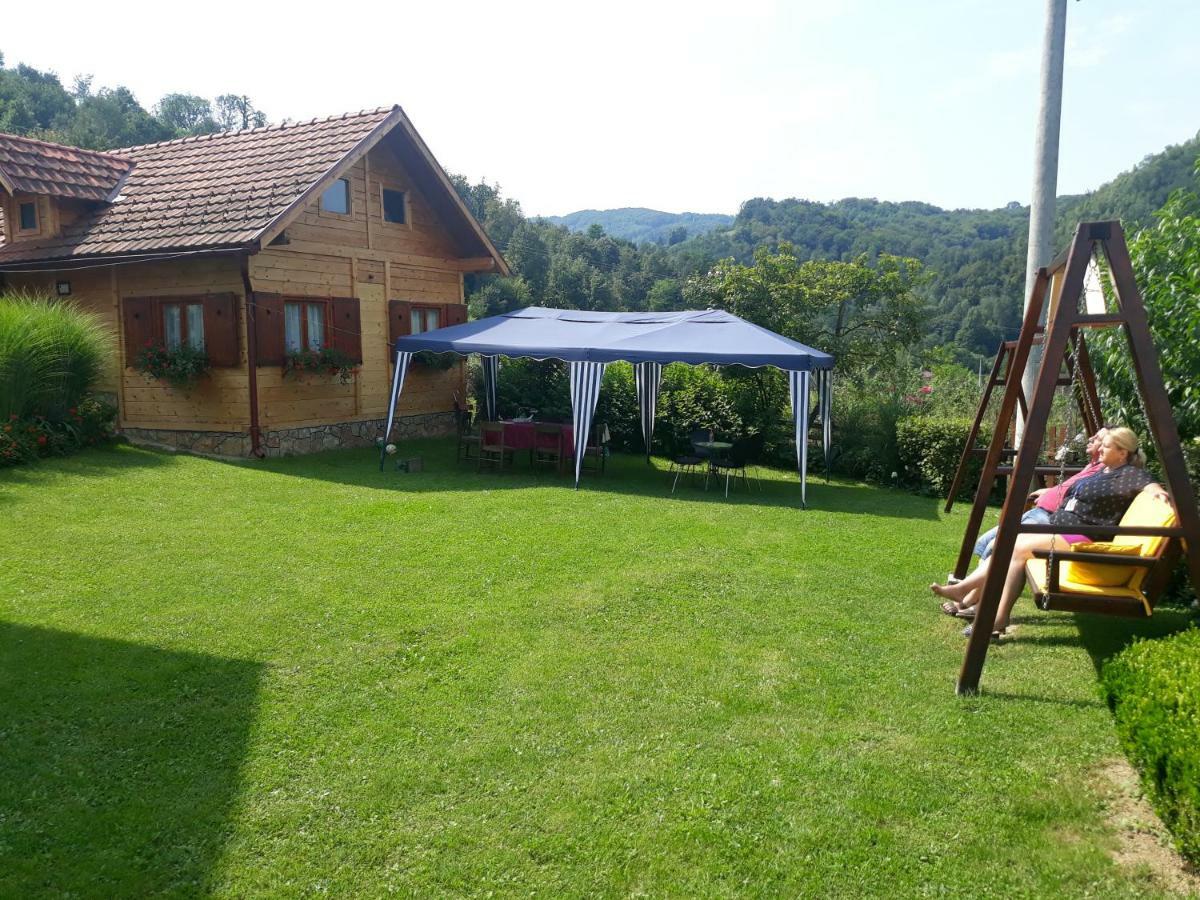 Guesthouse Kuzmanovic Guca Exterior photo